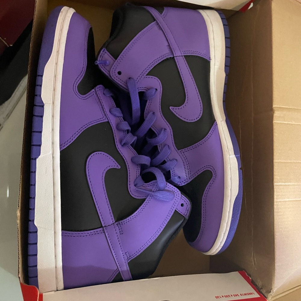 Nike Dunk High. Psychic Purple . Worn once basically brand new